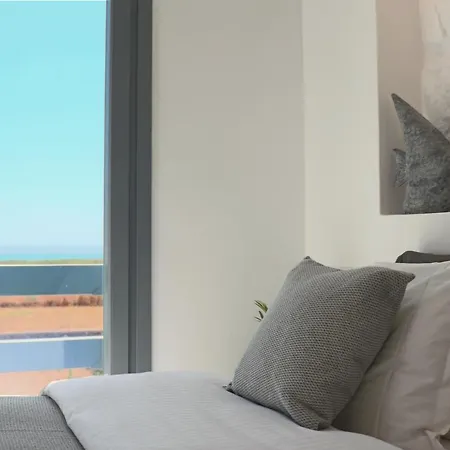 Noema Luxury Villas - Private Pool & Sea View