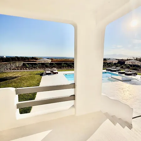 Noema Luxury - Private Pool & Sea View Villa *