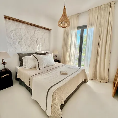 Noema Luxury - Private Pool & Sea View Villa Kastraki (Naxos)