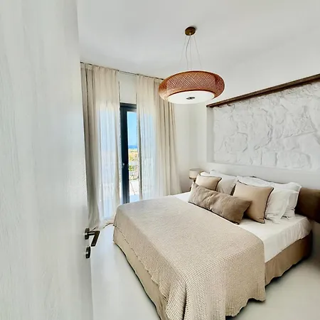 Noema Luxury - Private Pool & Sea View Villa Kastraki (Naxos)